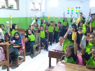 Gerakan memakai Misting & Tumbler