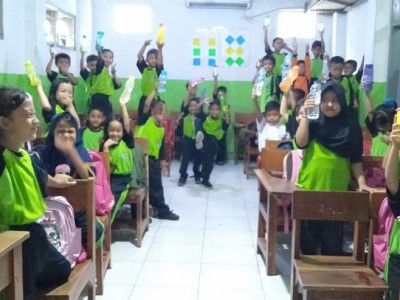 Gerakan memakai Misting & Tumbler