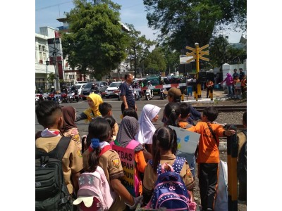 Kegiatan GPS Cikapundung River Spot